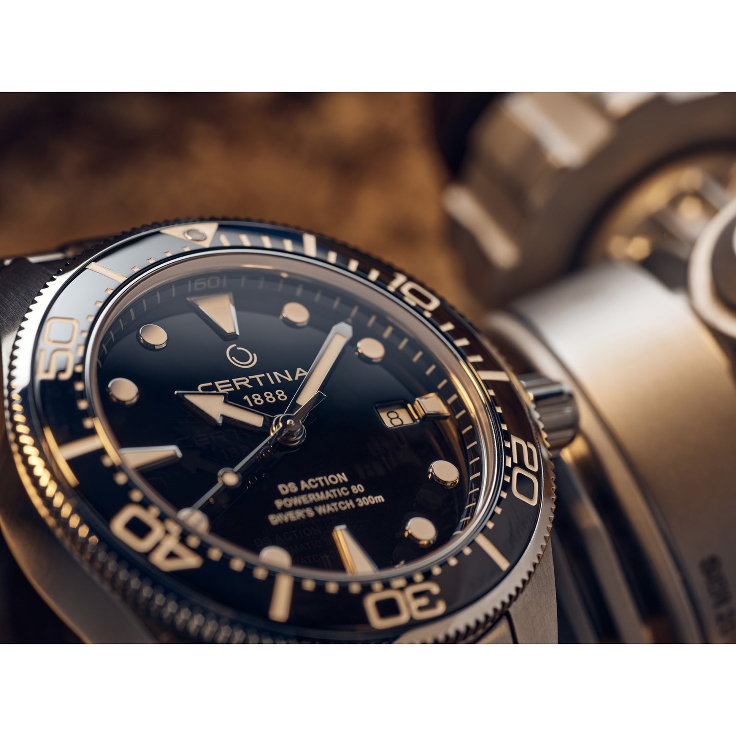 DS Action Diver Titan